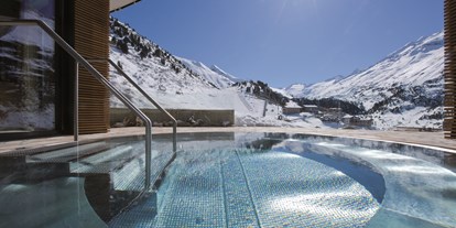 Luxusurlaub - Tiroler Oberland - Whrilpool - Hotel Gotthard-Zeit