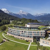 Luxushotel - Außenansicht Kempinski Hotel Berchtesgaden - Kempinski Hotel Berchtesgaden