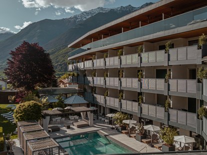Luxusurlaub - Trentino-Südtirol - Hotelansicht Außen - Hotel das Paradies