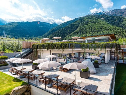 Luxusurlaub - Trentino-Südtirol - Sonnenterrasse  - Hotel das Paradies