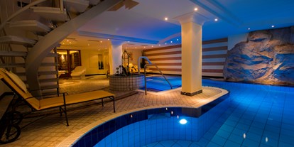 Luxusurlaub - Tirol - Pool - Hotel Sonne