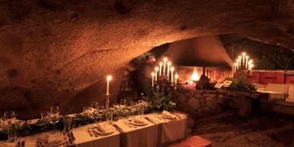 Luxusurlaub - Frankreich - Domaine de Murtoli, Table de la Grotte, corsican restaurant - Hotel de la Ferme - Murtoli