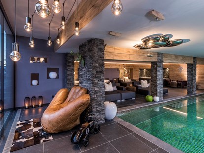Luxusurlaub - Trentino-Südtirol - Hallenbad - 24 Stunden am Tag geöffnet  - Alpin Garden Luxury Maison & Spa