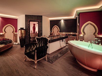 Luxusurlaub - Italien - Private SPA "Orient" für romantische Stunden  - Alpin Garden Luxury Maison & Spa